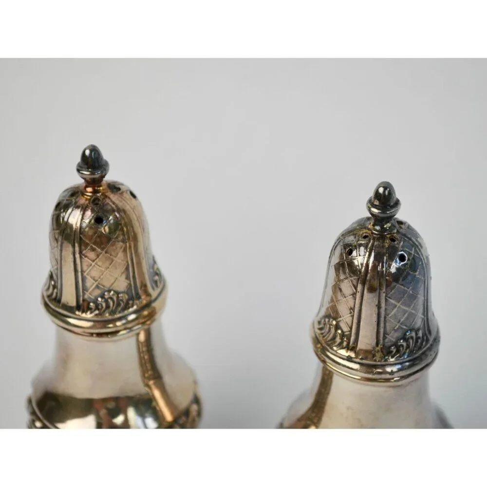 Vintage Silver Plate Salt & Pepper Shakers Pair Screw Top Lid